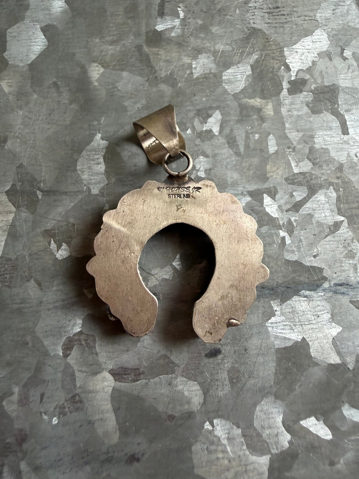 Royston Naja Pendant