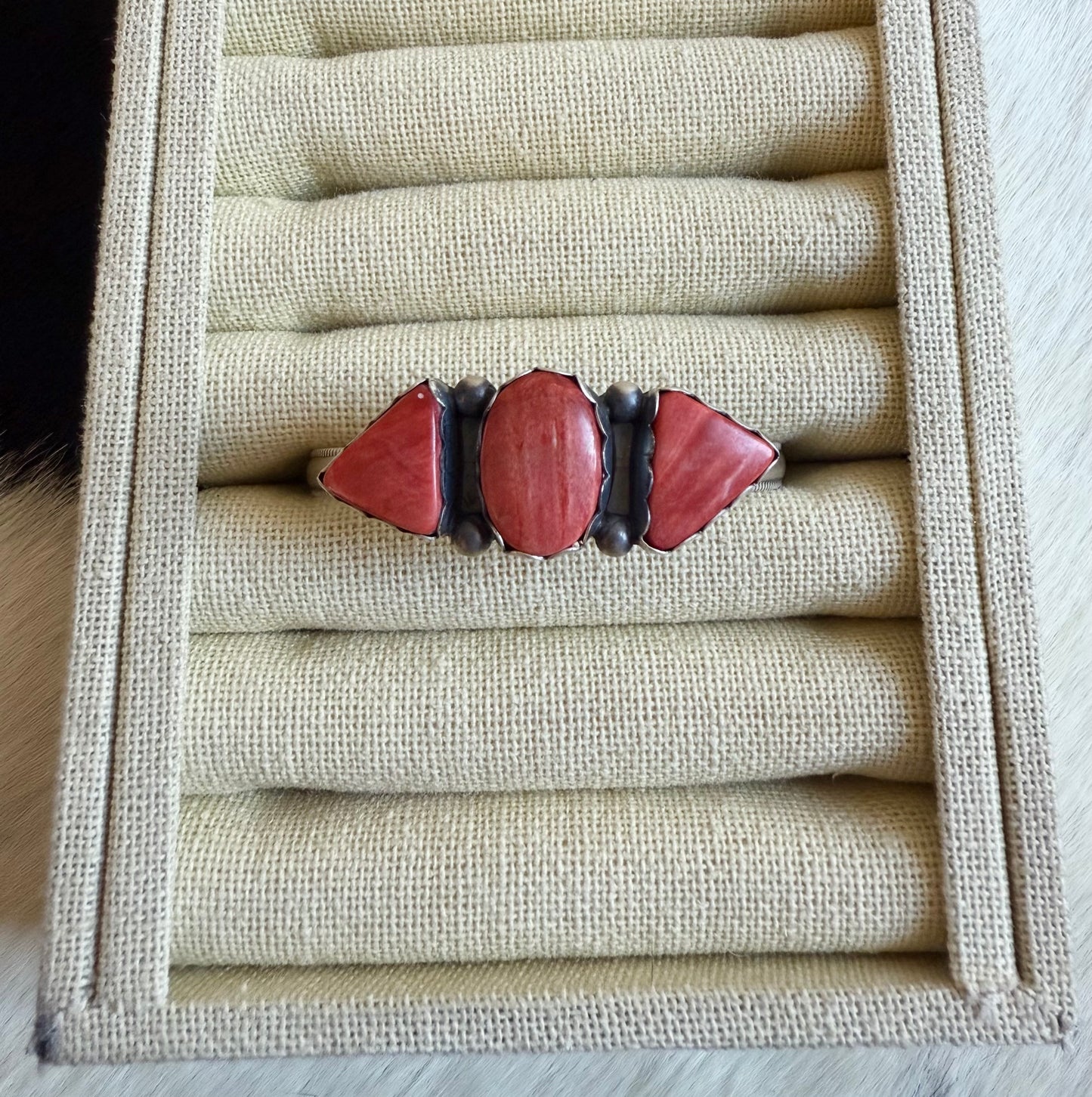 Red Spiny 3 Stone Cuff