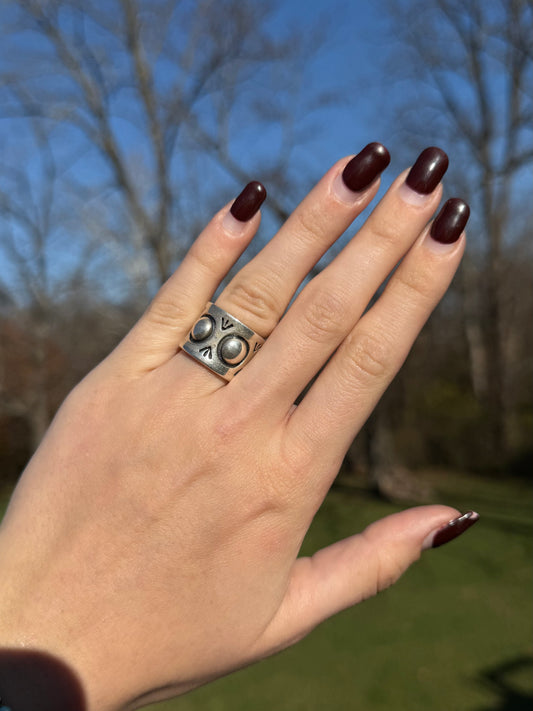 Stamp Detail Ring, size 6