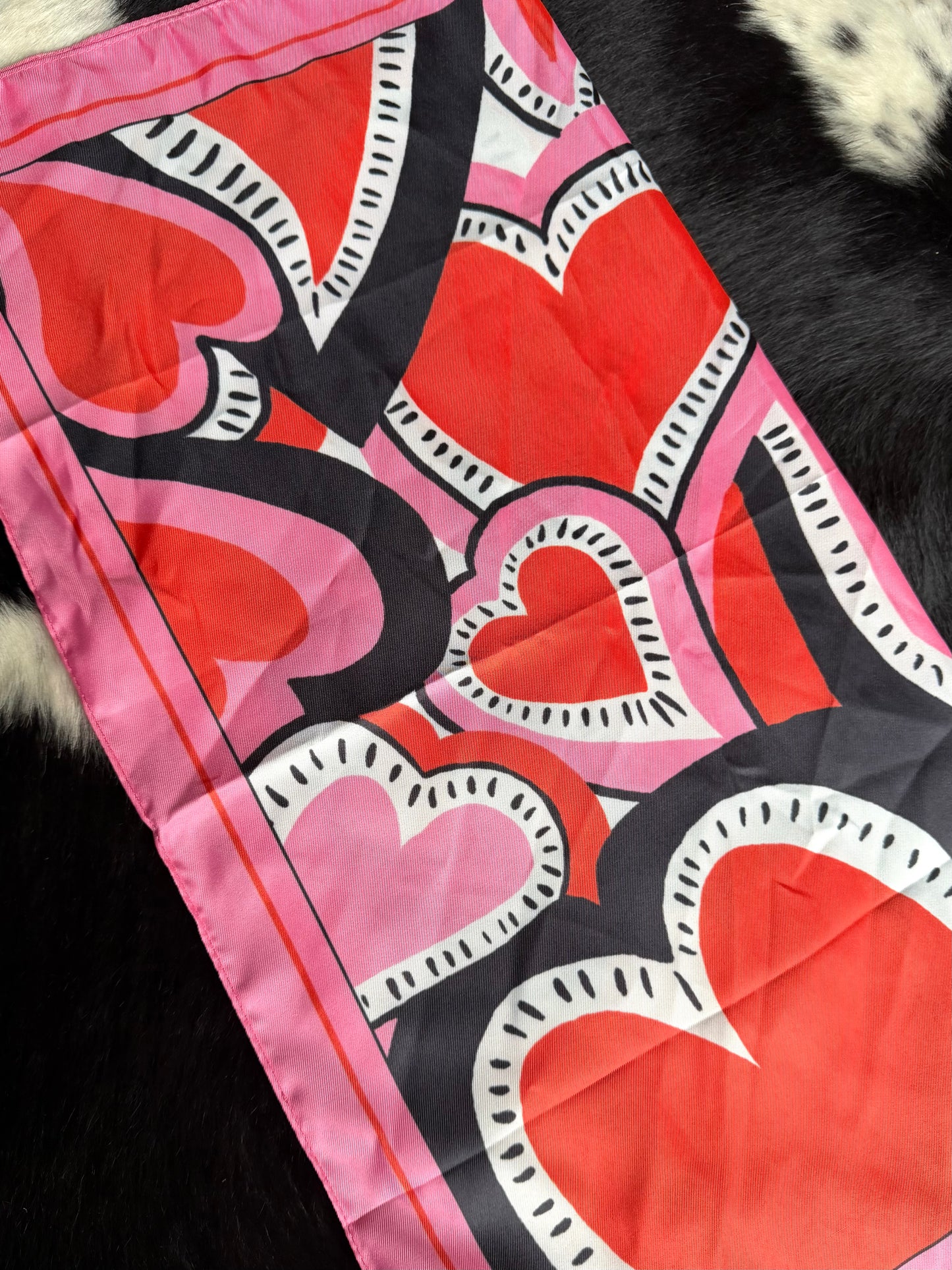 Red Hearts Wild Rag