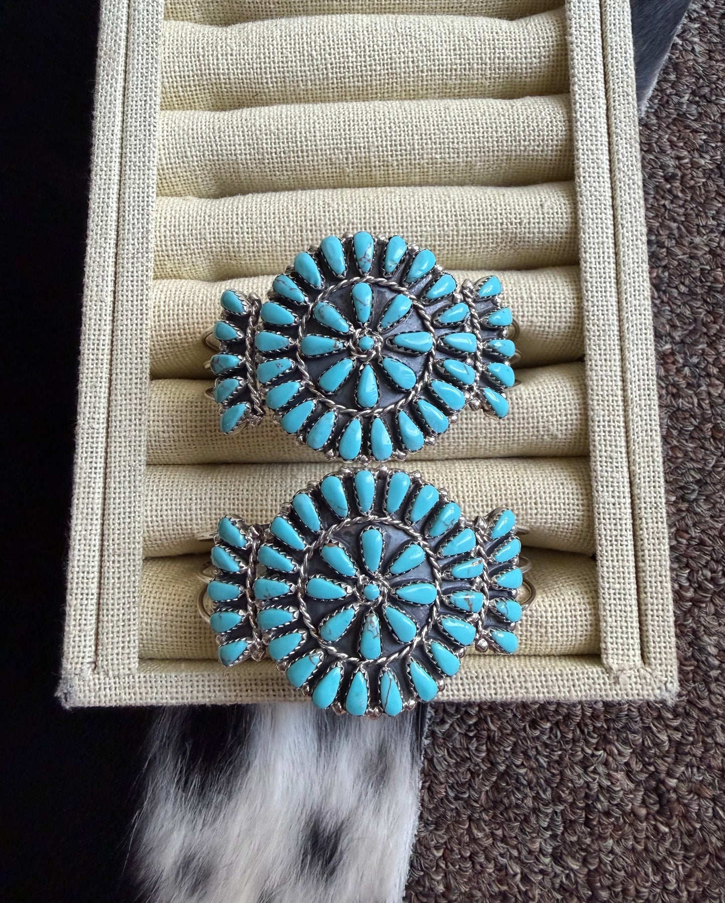 MEDIUM Kingman Cluster Cuff