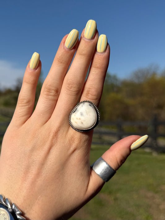 White Buffalo, adjustable