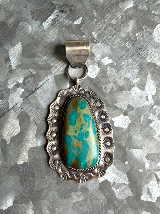 Royston Pendant