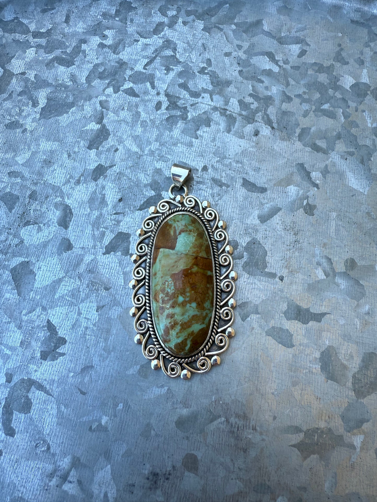 Royston Pendant
